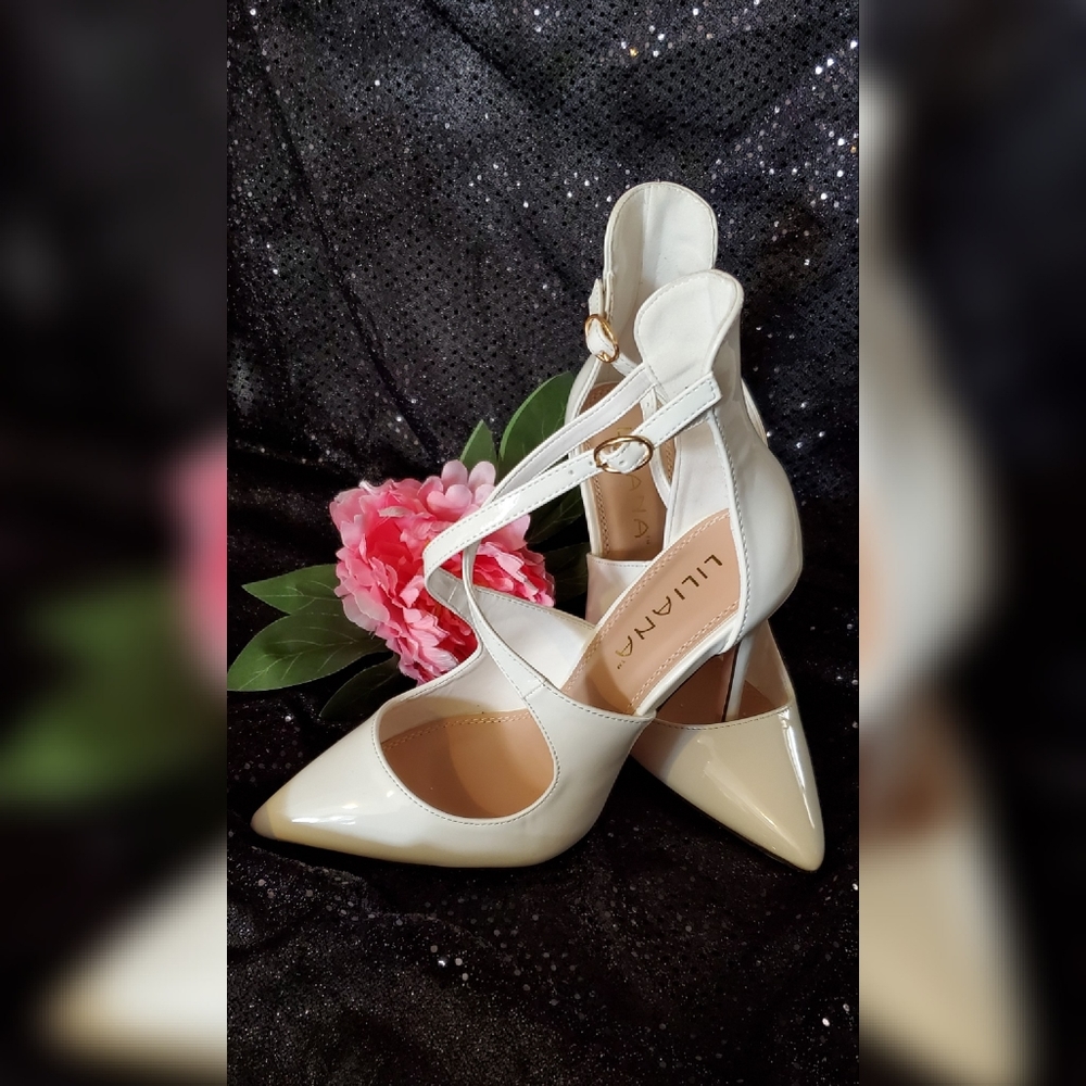 White Pumps .